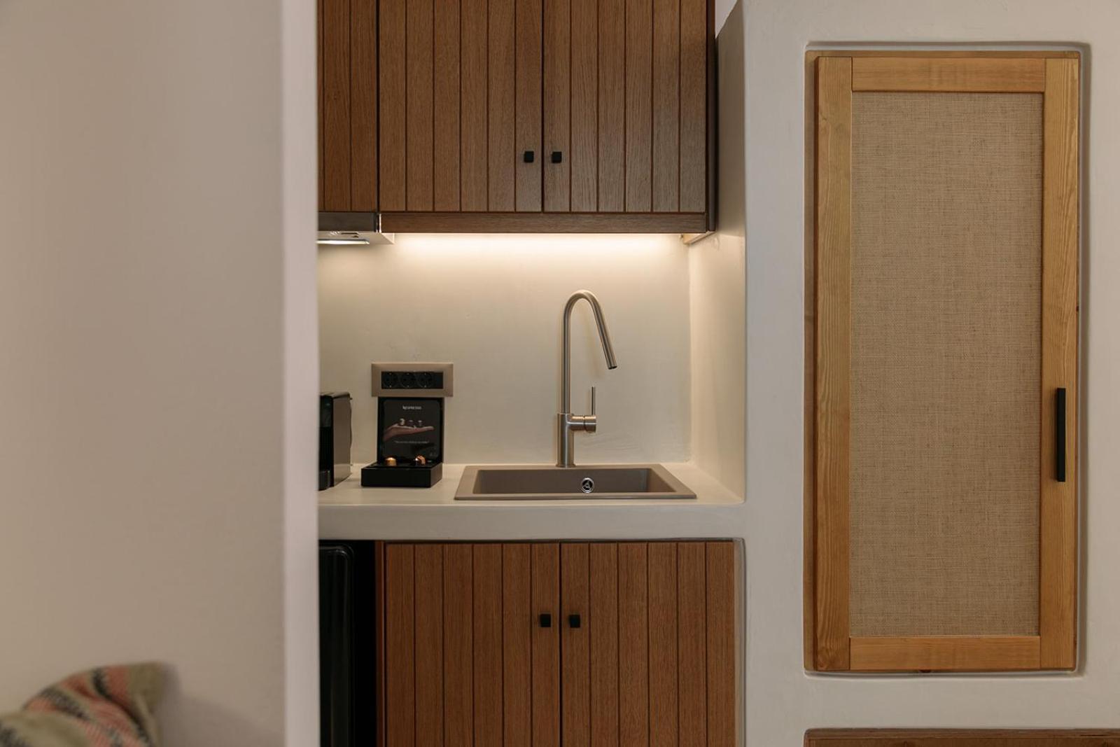 "Makava Suites" Your Luxe Urban Sanctuary Naxos City المظهر الخارجي الصورة